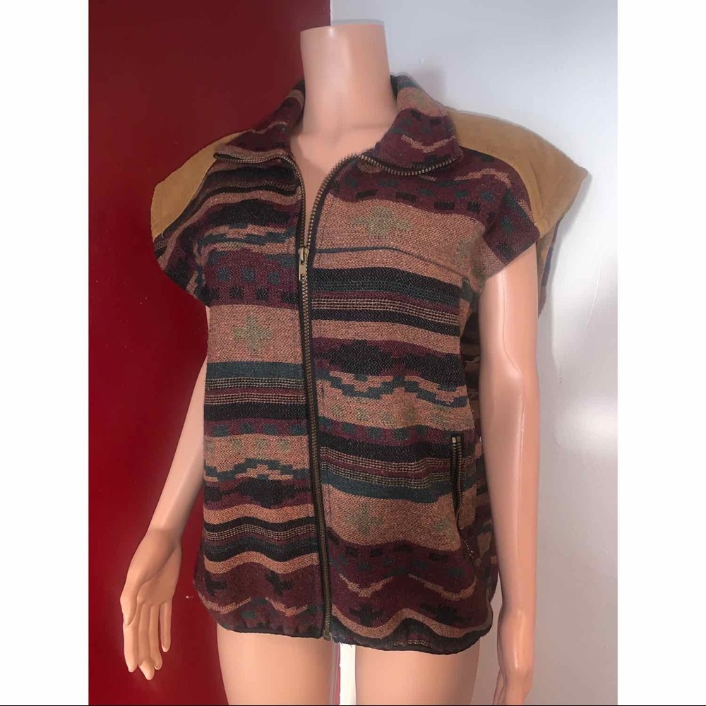 Women’s The Shirt Company Southwestern Vest Jacket